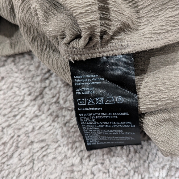 H&M Taupe Grey Brown Sleeveless Top Size Small - Picture 8 of 12